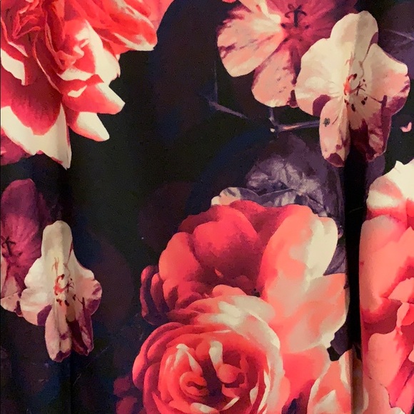 Floral formal dress - Picture 4 of 5